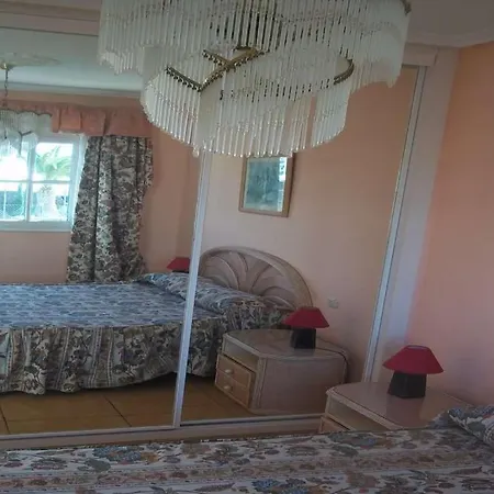 Puerto Del Carmen Sleeps 5 Pool Wifi * Puerto del Carmen (Lanzarote)